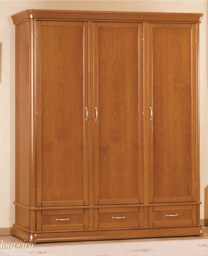 Шкаф 3-х створчатый Lux 216. Фото №1