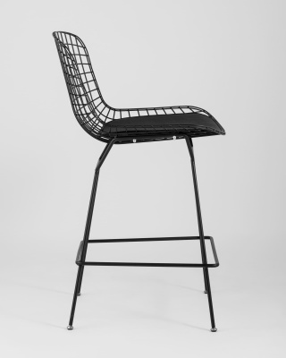Стул полубарный с низкой спинкой Bertoia черный с черной подушкой фото Стул полубарный с низкой спинкой Bertoia черный с черной подушкой. Фото №4