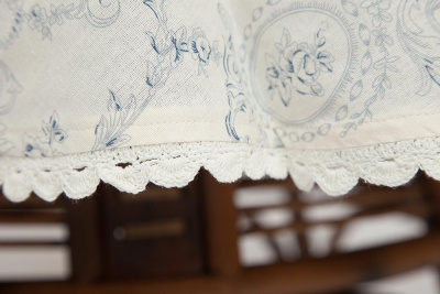 Скатерть в подарочной упаковке Secret De Maison Saint-Michel (150см х 250см). Фото №3